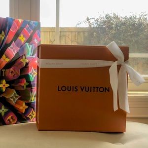 Louis Vuitton Medium-Large Classic Giftbox